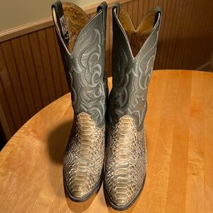 Nicona men’s boots, grey leather and snake skin. Size 9.5 D